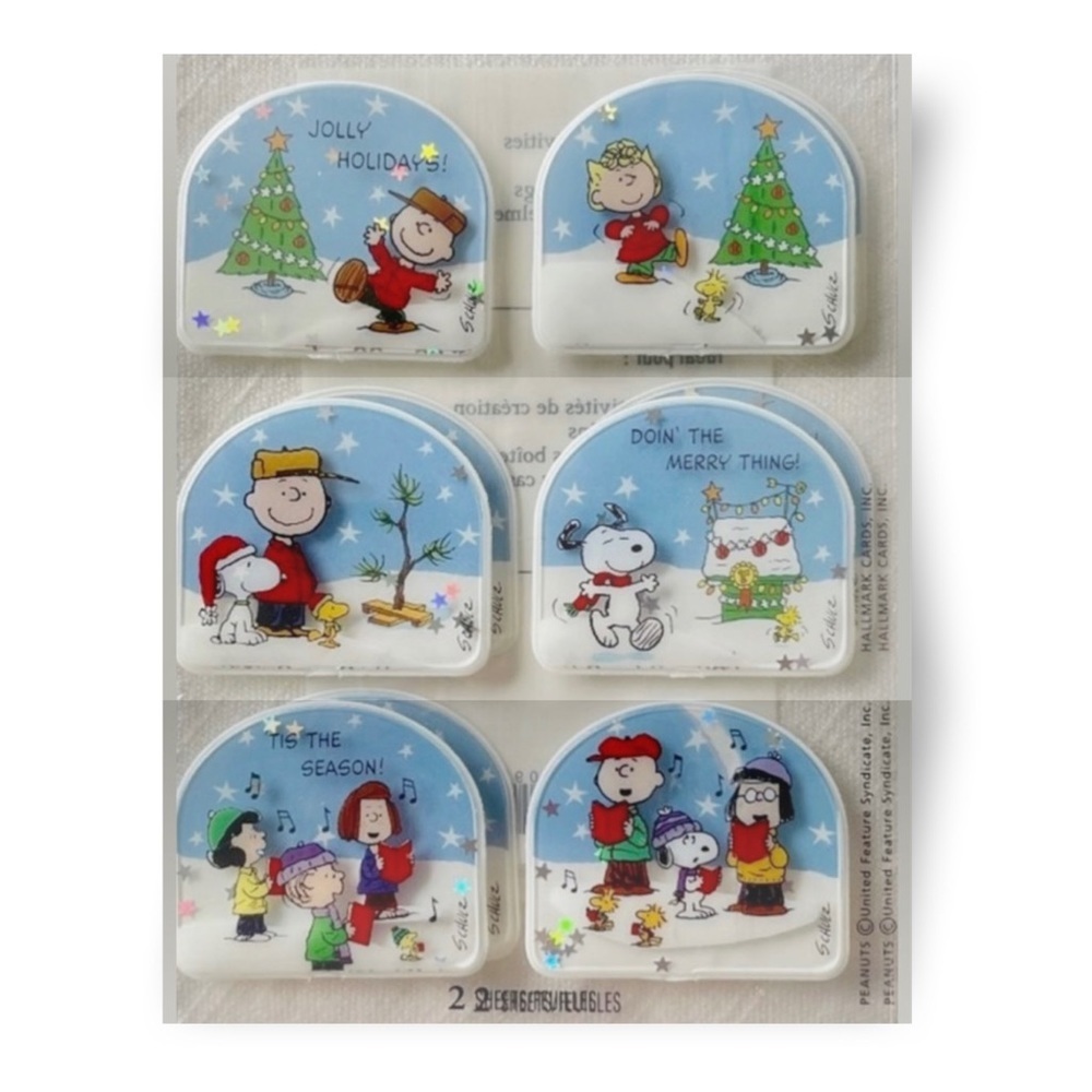 Hallmark x Snoopy Peanuts Puffy Christmas Snowglobe Stickers